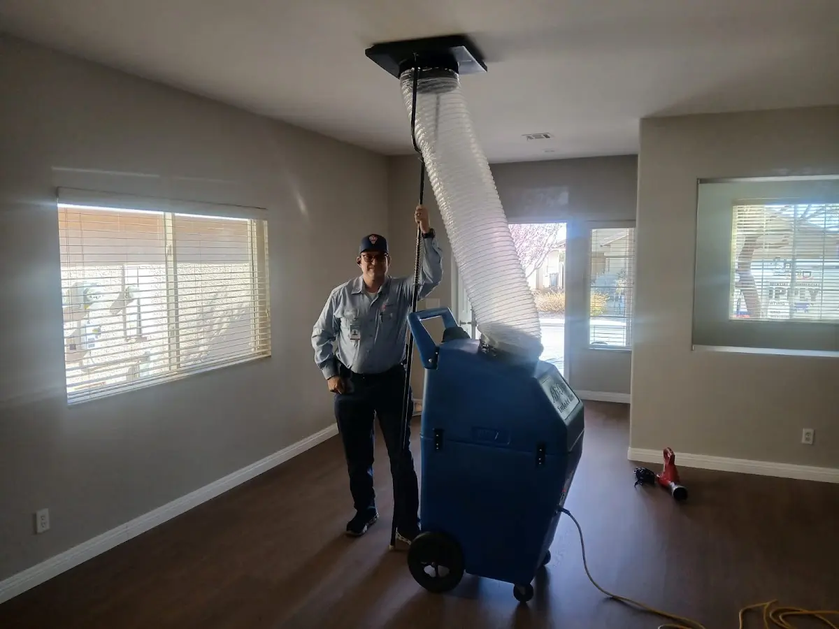 Professional Emergency HVAC Repair work inside a Verde Village home